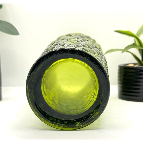 Vintage MCM Avocado Green Grape Design Glass Vase Approx. Size 7.5" Tall - Picture 6 of 7